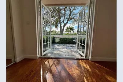 2001 NE 27th Court, Pompano Beach, FL 33064 - Photo 9