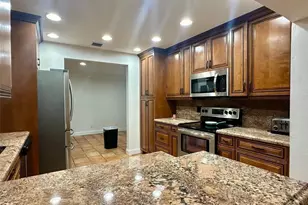 2001 NE 27th Ct, Pompano Beach, FL 33064 - Photo 5