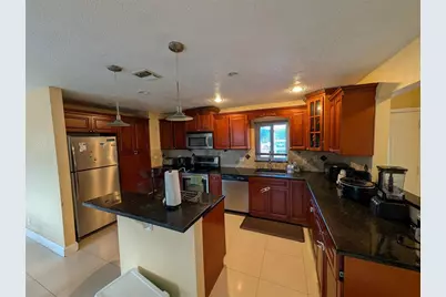 10318 Carmen Lane, Royal Palm Beach, FL 33411 - Photo 5