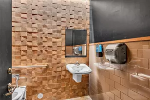 815 NE 13th St, Fort Lauderdale, FL 33304 - Photo 29