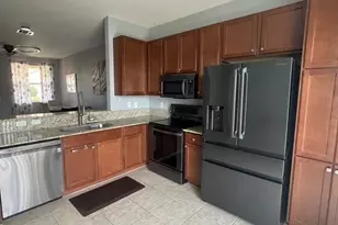 7445 Sarentino Ln, Boynton Beach, FL 33437 - Photo 3