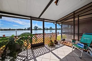 1100 Crystal Lake Dr, Pompano Beach, FL 33064 - Photo 21