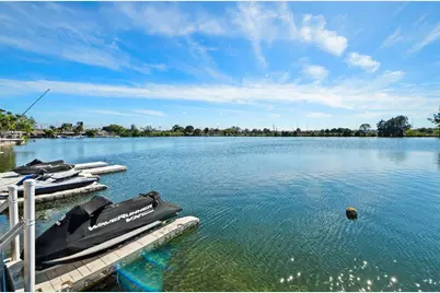 1100 Crystal Lake Drive #105, Deerfield Beach, FL 33064 - Photo 25