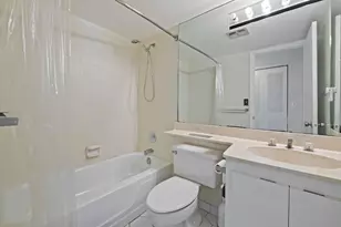 1100 Crystal Lake Dr, Pompano Beach, FL 33064 - Photo 19