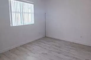 14951 Royal Oaks Ln, North Miami, FL 33181 - Photo 5