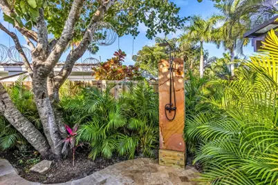 2004 NE 17th Way, Fort Lauderdale, FL 33305 - Photo 35