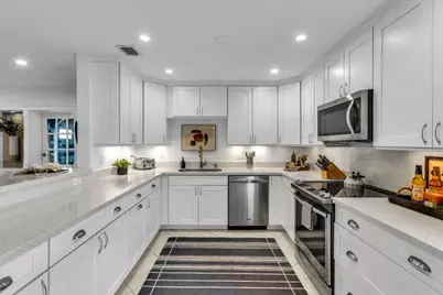 2004 NE 17th Way, Fort Lauderdale, FL 33305 - Photo 7