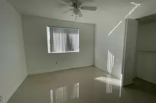 470 S Park Rd, Hollywood, FL 33021 - Photo 9