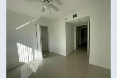 470 S Park Road #302, Hollywood, FL 33021 - Photo 17