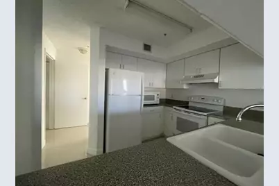 470 S Park Road #302, Hollywood, FL 33021 - Photo 15