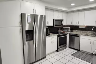 16100 Golf Club Rd, Weston, FL 33326 - Photo 9