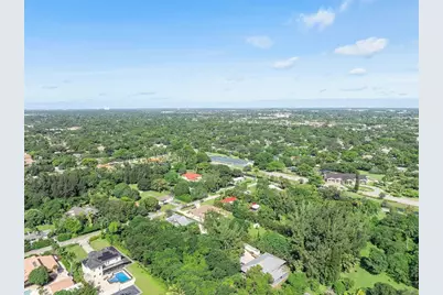 400 Farmington Drive, Plantation, FL 33317 - Photo 25