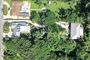 400 Farmington Dr, Plantation, FL 33317 - Photo 1