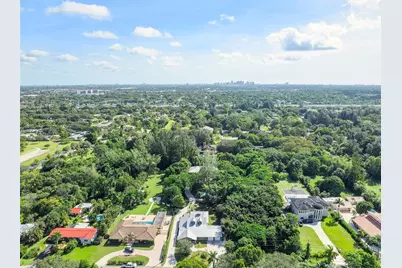 400 Farmington Drive, Plantation, FL 33317 - Photo 23