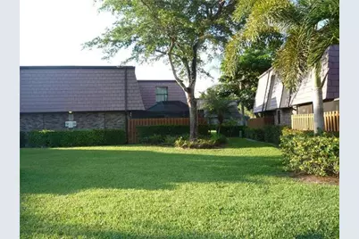 7539 Courtyard Run, Boca Raton, FL 33433 - Photo 3