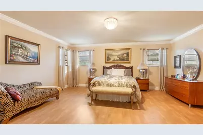 13920 N Miami Avenue, Miami, FL 33168 - Photo 9