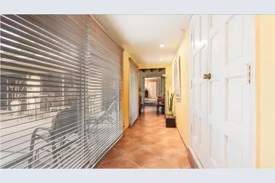 13920 N Miami Avenue, Miami, FL 33168 - Photo 15