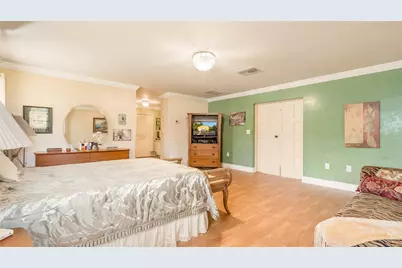 13920 N Miami Avenue, Miami, FL 33168 - Photo 11