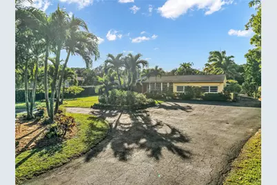 13920 N Miami Avenue, Miami, FL 33168 - Photo 3