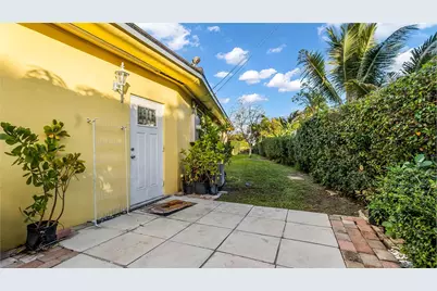 13920 N Miami Avenue, Miami, FL 33168 - Photo 43