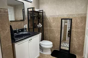 4740 NW 97th Pl, Doral, FL 33178 - Photo 11
