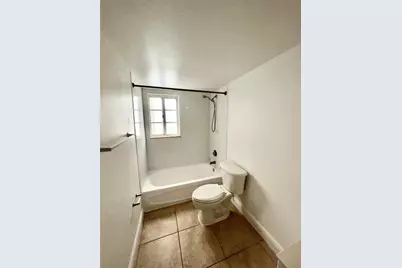 5221 Geneva Way #208, Doral, FL 33166 - Photo 15