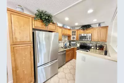 188 Upminster I #188, Deerfield Beach, FL 33442 - Photo 7