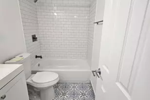 1401 NE 17th Ct, Fort Lauderdale, FL 33305 - Photo 9