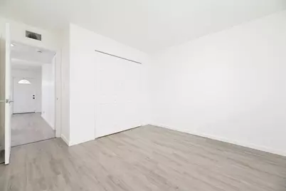 1401 NE 17th Court #207, Fort Lauderdale, FL 33305 - Photo 17