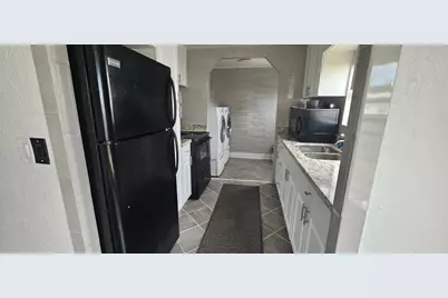 21511 NW 3rd Street, Pembroke Pines, FL 33029 - Photo 13