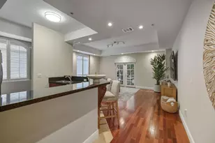 1121 Madruga Ave, Miami, FL 33146 - Photo 15