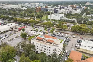 1121 Madruga Ave, Miami, FL 33146 - Photo 5