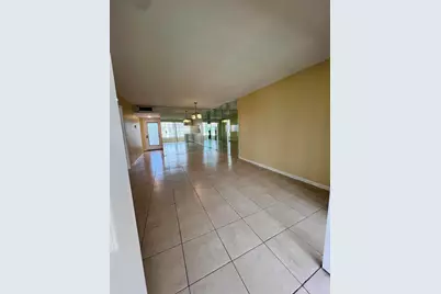 3001 NW 48th Avenue #439, Lauderdale Lakes, FL 33313 - Photo 9