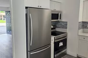 1910 NE 1st Terrace, Pompano Beach, FL 33060 - Photo 3