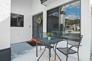 12440 SW 7th Pl, Davie, FL 33325 - Photo 3