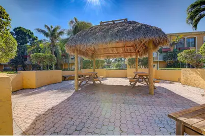 18111 NW 68th Avenue #I210, Hialeah, FL 33015 - Photo 29