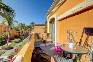 18111 NW 68th Ave, Hialeah, FL 33015 - Photo 19