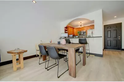 18111 NW 68th Avenue #I210, Hialeah, FL 33015 - Photo 11