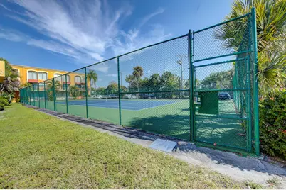 18111 NW 68th Avenue #I210, Hialeah, FL 33015 - Photo 31