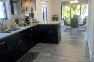 2152 SW 10th St, Miami, FL 33135 - Photo 17