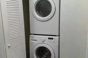 2710 Riverside Dr, Coral Springs, FL 33065 - Photo 7