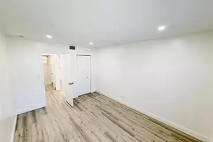 2710 Riverside Dr, Coral Springs, FL 33065 - Photo 25