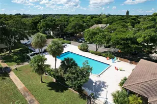 2710 Riverside Dr, Coral Springs, FL 33065 - Photo 35