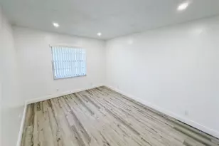 2710 Riverside Dr, Coral Springs, FL 33065 - Photo 29