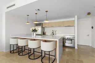 1040 Biscayne Blvd, Miami, FL 33132 - Photo 5