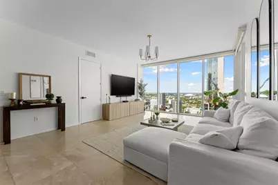 1040 Biscayne Boulevard #3906, Miami, FL 33132 - Photo 7