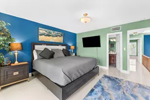 700 Kensington Pl, Wilton Manors, FL 33305 - Photo 25