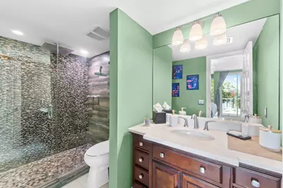 700 Kensington Place #700, Wilton Manors, FL 33305 - Photo 27