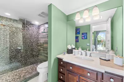 700 Kensington Place #700, Wilton Manors, FL 33305 - Photo 27