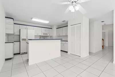10320 NW 10th Court, Plantation, FL 33322 - Photo 9